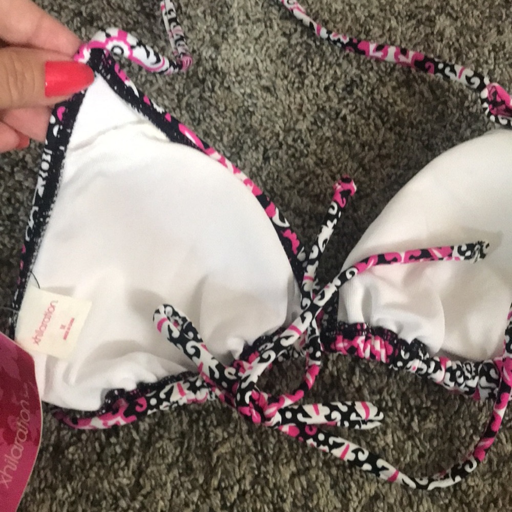 New String Bikini - Picture 6 of 6